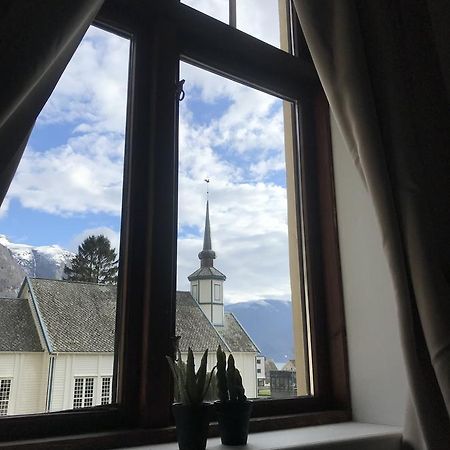 Valldal Gjestgiveri Eksteriør bilde